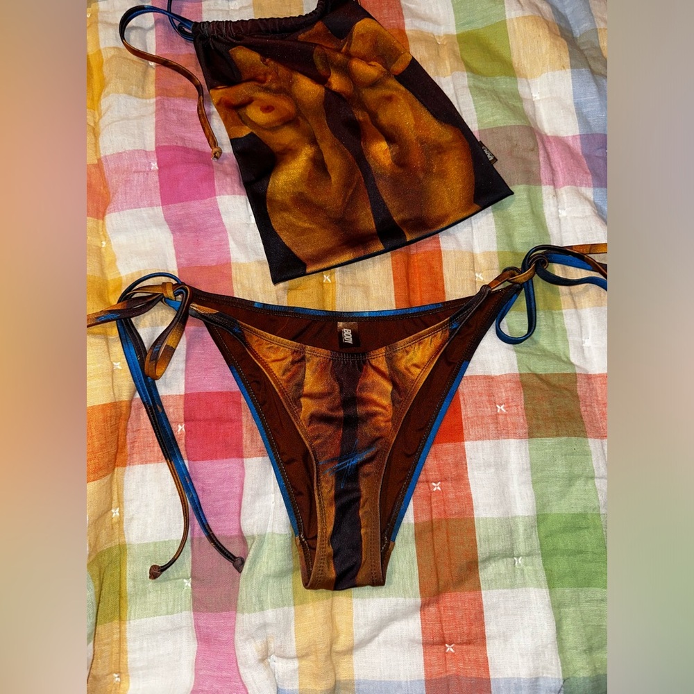 Body by Raven bikini bottoms